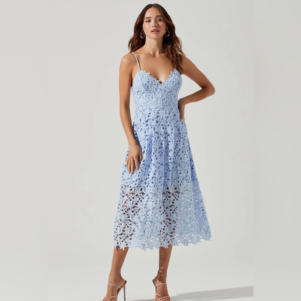 ASTR the Label Lace A Line Midi Dress